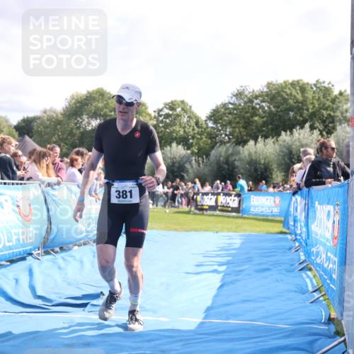 25.08.2024 - Elbe Triathlon Hamburg H.Heesch http://msf.ph/oto/6884305 25.08.2024 11:21:16 Ziel 340, 371, 381, 571, 598, 710, 764 meine-sportfotos.de