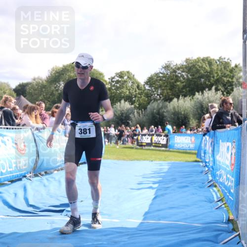 25.08.2024 - Elbe Triathlon Hamburg H.Heesch http://msf.ph/oto/6884306 25.08.2024 11:21:16 Ziel 340, 371, 381, 571, 598, 710, 764 meine-sportfotos.de