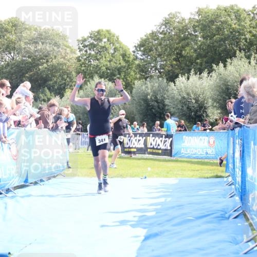 25.08.2024 - Elbe Triathlon Hamburg H.Heesch http://msf.ph/oto/6884360 25.08.2024 11:28:41 Ziel 341, 624 meine-sportfotos.de