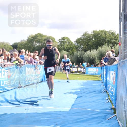 25.08.2024 - Elbe Triathlon Hamburg H.Heesch http://msf.ph/oto/6884385 25.08.2024 11:28:42 Ziel 341, 624 meine-sportfotos.de