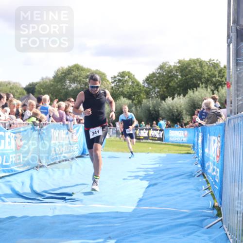 25.08.2024 - Elbe Triathlon Hamburg H.Heesch http://msf.ph/oto/6884387 25.08.2024 11:28:42 Ziel 341, 624 meine-sportfotos.de