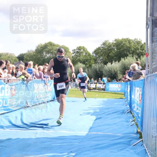 25.08.2024 - Elbe Triathlon Hamburg H.Heesch http://msf.ph/oto/6884389 25.08.2024 11:28:42 Ziel 341, 624 meine-sportfotos.de