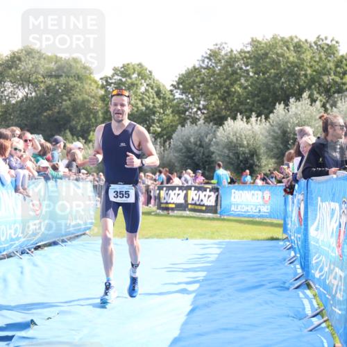 25.08.2024 - Elbe Triathlon Hamburg H.Heesch http://msf.ph/oto/6884390 25.08.2024 11:21:32 Ziel 355 meine-sportfotos.de