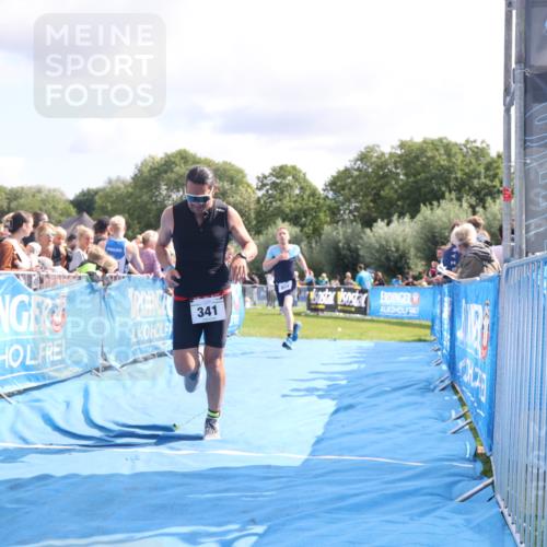 25.08.2024 - Elbe Triathlon Hamburg H.Heesch http://msf.ph/oto/6884395 25.08.2024 11:28:42 Ziel 341, 624 meine-sportfotos.de