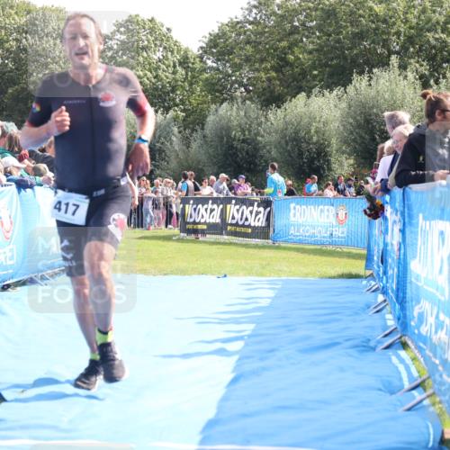 25.08.2024 - Elbe Triathlon Hamburg H.Heesch http://msf.ph/oto/6884424 25.08.2024 11:21:41 Ziel 417 meine-sportfotos.de