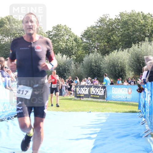 25.08.2024 - Elbe Triathlon Hamburg H.Heesch http://msf.ph/oto/6884437 25.08.2024 11:21:41 Ziel 417 meine-sportfotos.de