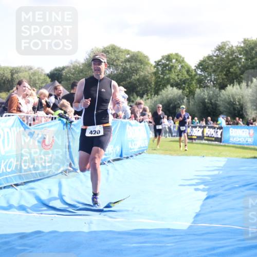 25.08.2024 - Elbe Triathlon Hamburg H.Heesch http://msf.ph/oto/6884440 25.08.2024 11:28:53 Ziel 384, 420, 746 meine-sportfotos.de