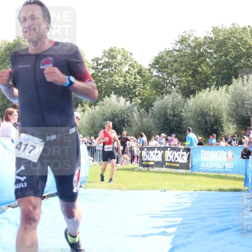 25.08.2024 - Elbe Triathlon Hamburg H.Heesch http://msf.ph/oto/6884446 25.08.2024 11:21:41 Ziel 417 meine-sportfotos.de