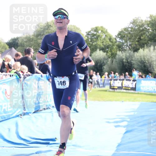 25.08.2024 - Elbe Triathlon Hamburg H.Heesch http://msf.ph/oto/6884485 25.08.2024 11:28:57 Ziel 384, 389, 420, 746 meine-sportfotos.de