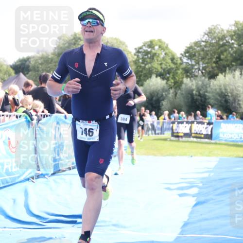 25.08.2024 - Elbe Triathlon Hamburg H.Heesch http://msf.ph/oto/6884487 25.08.2024 11:28:57 Ziel 384, 389, 420, 746 meine-sportfotos.de