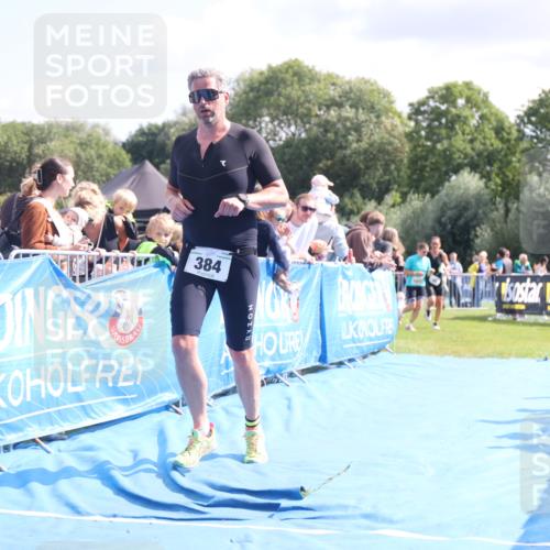 25.08.2024 - Elbe Triathlon Hamburg H.Heesch http://msf.ph/oto/6884524 25.08.2024 11:28:58 Ziel 384, 389, 420, 746 meine-sportfotos.de