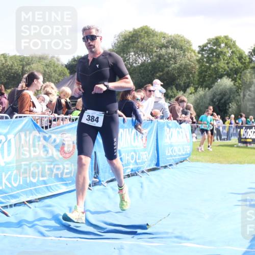 25.08.2024 - Elbe Triathlon Hamburg H.Heesch http://msf.ph/oto/6884528 25.08.2024 11:28:58 Ziel 384, 389, 420, 746 meine-sportfotos.de