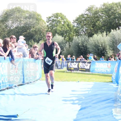 25.08.2024 - Elbe Triathlon Hamburg H.Heesch http://msf.ph/oto/6884534 25.08.2024 11:29:03 Ziel 357, 384, 389, 746 meine-sportfotos.de