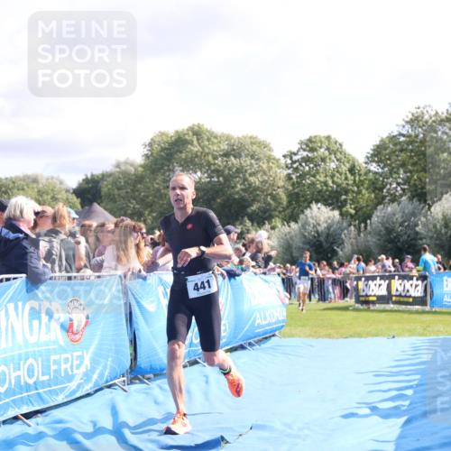 25.08.2024 - Elbe Triathlon Hamburg H.Heesch http://msf.ph/oto/6884541 25.08.2024 11:22:02 Ziel 441, 559, 1850 meine-sportfotos.de