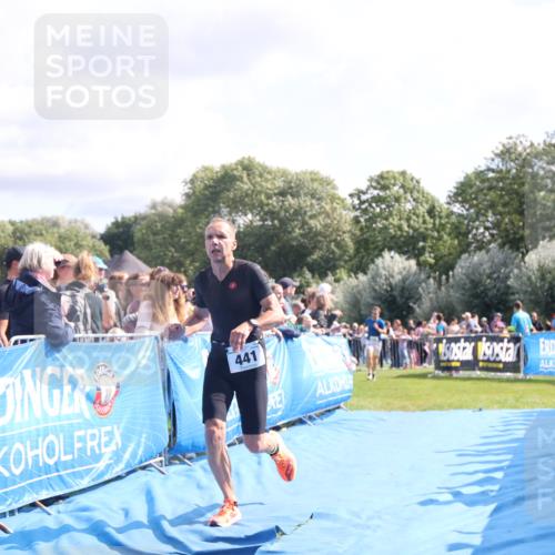 25.08.2024 - Elbe Triathlon Hamburg H.Heesch http://msf.ph/oto/6884543 25.08.2024 11:22:02 Ziel 441, 559, 1850 meine-sportfotos.de