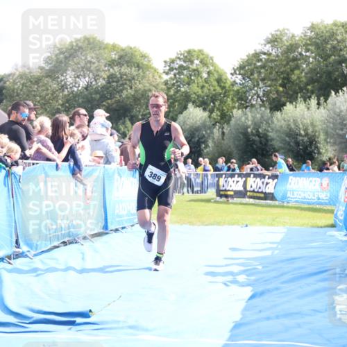 25.08.2024 - Elbe Triathlon Hamburg H.Heesch http://msf.ph/oto/6884546 25.08.2024 11:29:03 Ziel 357, 384, 389, 746 meine-sportfotos.de