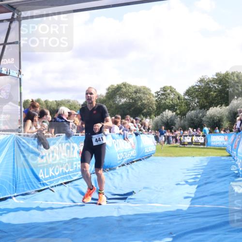 25.08.2024 - Elbe Triathlon Hamburg H.Heesch http://msf.ph/oto/6884561 25.08.2024 11:22:02 Ziel 441, 559, 1850 meine-sportfotos.de