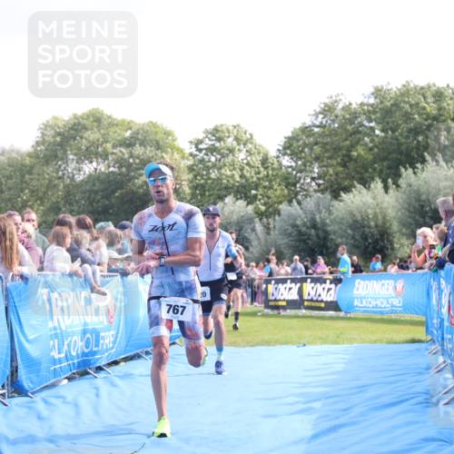 25.08.2024 - Elbe Triathlon Hamburg H.Heesch http://msf.ph/oto/6884602 25.08.2024 11:22:19 Ziel 322, 720, 724, 767 meine-sportfotos.de