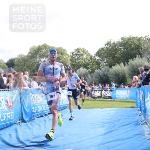 25.08.2024 - Elbe Triathlon Hamburg H.Heesch http://msf.ph/oto/6884613 25.08.2024 11:22:19 Ziel 322, 720, 724, 767 meine-sportfotos.de