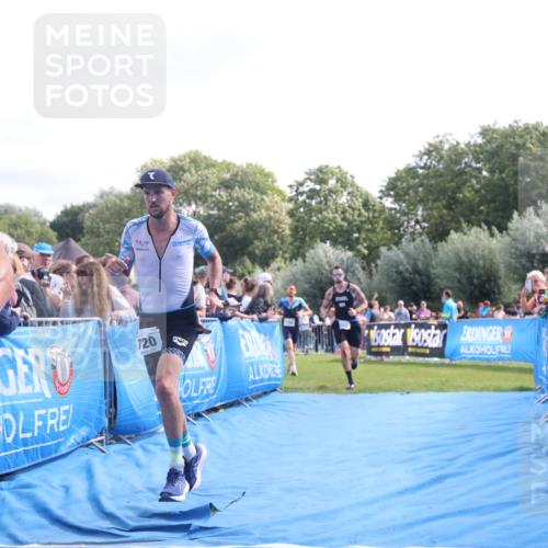 25.08.2024 - Elbe Triathlon Hamburg H.Heesch http://msf.ph/oto/6884632 25.08.2024 11:22:20 Ziel 322, 720, 724, 767 meine-sportfotos.de
