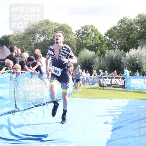 25.08.2024 - Elbe Triathlon Hamburg H.Heesch http://msf.ph/oto/6884635 25.08.2024 11:29:16 Ziel 357, 663, 717 meine-sportfotos.de