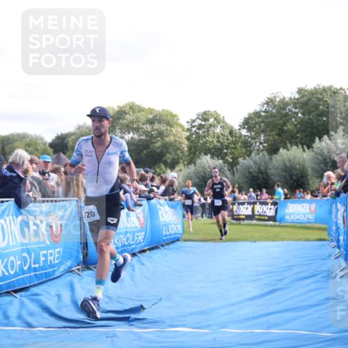 25.08.2024 - Elbe Triathlon Hamburg H.Heesch http://msf.ph/oto/6884636 25.08.2024 11:22:20 Ziel 322, 720, 724, 767 meine-sportfotos.de