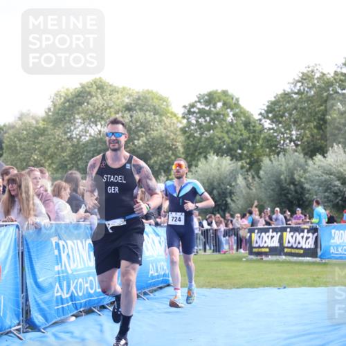 25.08.2024 - Elbe Triathlon Hamburg H.Heesch http://msf.ph/oto/6884648 25.08.2024 11:22:23 Ziel 322, 699, 720, 724, 767 meine-sportfotos.de