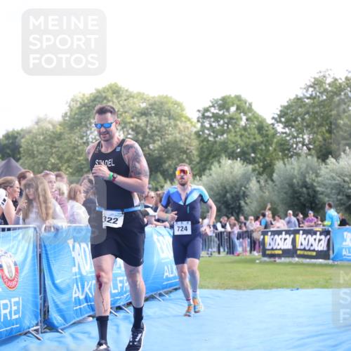 25.08.2024 - Elbe Triathlon Hamburg H.Heesch http://msf.ph/oto/6884658 25.08.2024 11:22:23 Ziel 322, 699, 720, 724, 767 meine-sportfotos.de