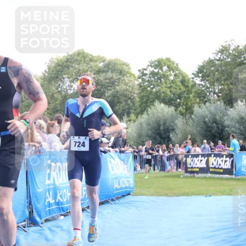 25.08.2024 - Elbe Triathlon Hamburg H.Heesch http://msf.ph/oto/6884677 25.08.2024 11:22:24 Ziel 322, 699, 720, 724, 767 meine-sportfotos.de