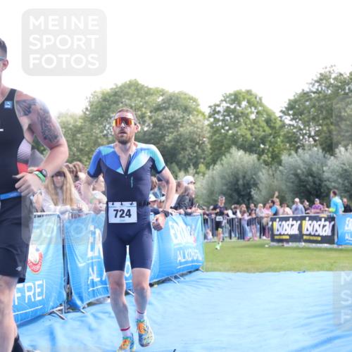 25.08.2024 - Elbe Triathlon Hamburg H.Heesch http://msf.ph/oto/6884685 25.08.2024 11:22:25 Ziel 322, 699, 720, 724, 767 meine-sportfotos.de