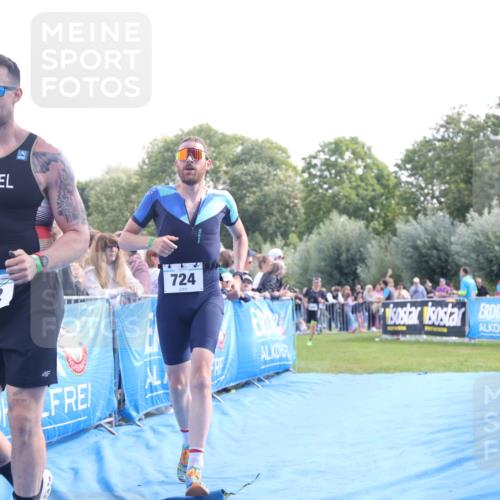 25.08.2024 - Elbe Triathlon Hamburg H.Heesch http://msf.ph/oto/6884689 25.08.2024 11:22:25 Ziel 322, 699, 720, 724, 767 meine-sportfotos.de