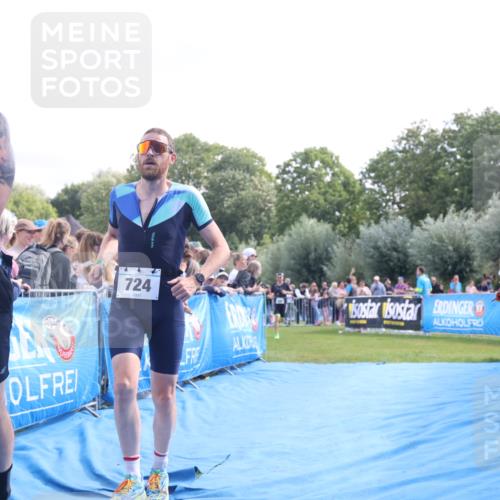 25.08.2024 - Elbe Triathlon Hamburg H.Heesch http://msf.ph/oto/6884700 25.08.2024 11:22:25 Ziel 322, 699, 720, 724, 767 meine-sportfotos.de