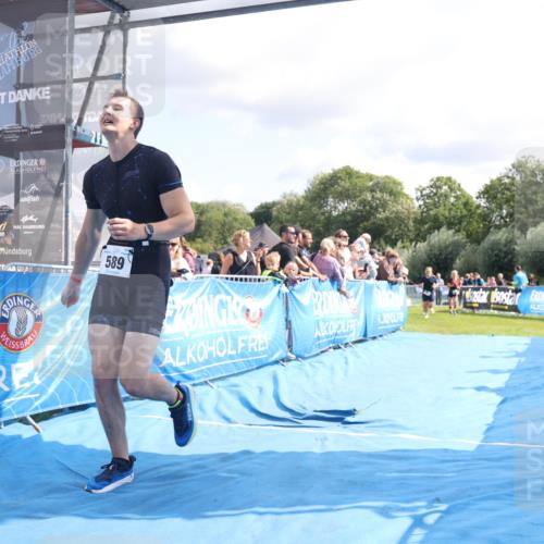 25.08.2024 - Elbe Triathlon Hamburg H.Heesch http://msf.ph/oto/6884766 25.08.2024 11:29:46 Ziel 589, 665, 682 meine-sportfotos.de