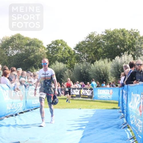25.08.2024 - Elbe Triathlon Hamburg H.Heesch http://msf.ph/oto/6884786 25.08.2024 11:22:47 Ziel 273, 383, 617 meine-sportfotos.de