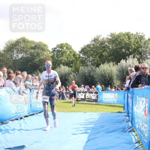 25.08.2024 - Elbe Triathlon Hamburg H.Heesch http://msf.ph/oto/6884790 25.08.2024 11:22:47 Ziel 273, 383, 617 meine-sportfotos.de