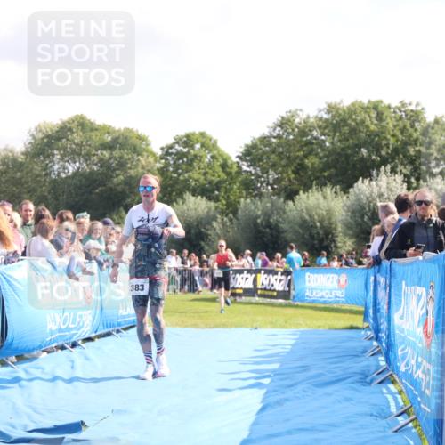 25.08.2024 - Elbe Triathlon Hamburg H.Heesch http://msf.ph/oto/6884794 25.08.2024 11:22:47 Ziel 273, 383, 617 meine-sportfotos.de