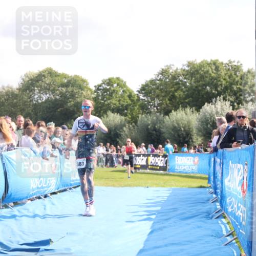 25.08.2024 - Elbe Triathlon Hamburg H.Heesch http://msf.ph/oto/6884795 25.08.2024 11:22:47 Ziel 273, 383, 617 meine-sportfotos.de