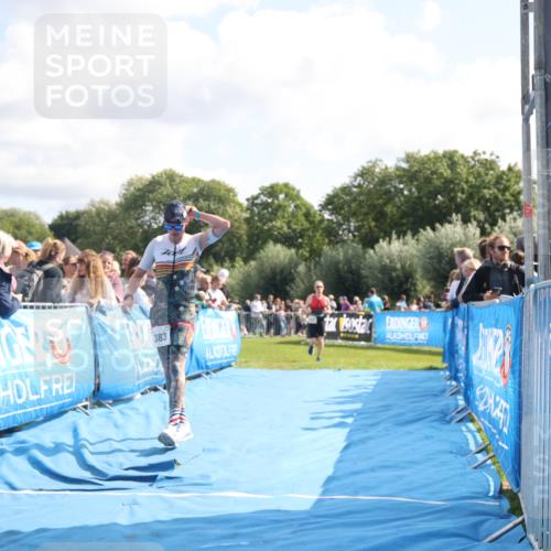 25.08.2024 - Elbe Triathlon Hamburg H.Heesch http://msf.ph/oto/6884814 25.08.2024 11:22:48 Ziel 273, 383, 617 meine-sportfotos.de