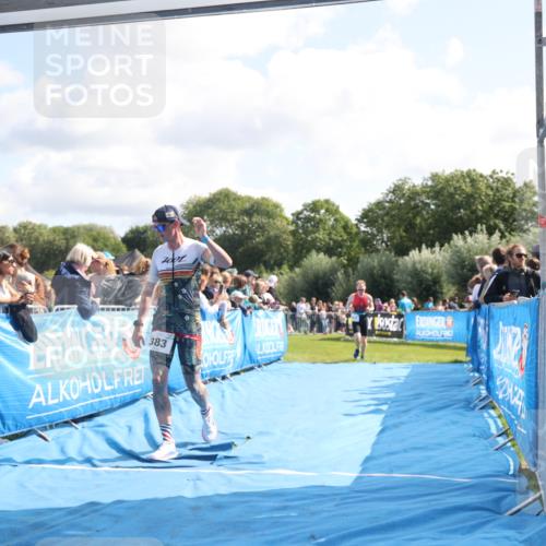 25.08.2024 - Elbe Triathlon Hamburg H.Heesch http://msf.ph/oto/6884830 25.08.2024 11:22:49 Ziel 273, 383, 617 meine-sportfotos.de