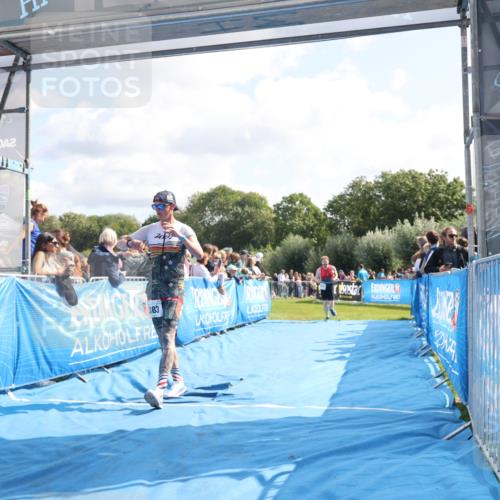 25.08.2024 - Elbe Triathlon Hamburg H.Heesch http://msf.ph/oto/6884842 25.08.2024 11:22:49 Ziel 273, 383, 617 meine-sportfotos.de