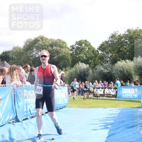 25.08.2024 - Elbe Triathlon Hamburg H.Heesch http://msf.ph/oto/6884880 25.08.2024 11:22:53 Ziel 383, 385, 554, 617 meine-sportfotos.de