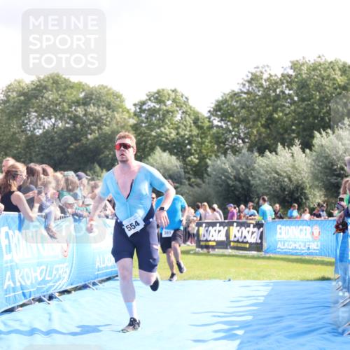 25.08.2024 - Elbe Triathlon Hamburg H.Heesch http://msf.ph/oto/6884925 25.08.2024 11:22:58 Ziel 246, 385, 554, 617, 715 meine-sportfotos.de
