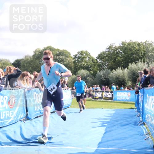 25.08.2024 - Elbe Triathlon Hamburg H.Heesch http://msf.ph/oto/6884949 25.08.2024 11:22:59 Ziel 246, 385, 554, 617, 715 meine-sportfotos.de