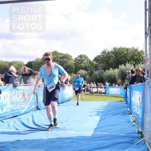 25.08.2024 - Elbe Triathlon Hamburg H.Heesch http://msf.ph/oto/6884955 25.08.2024 11:22:59 Ziel 246, 385, 554, 617, 715 meine-sportfotos.de