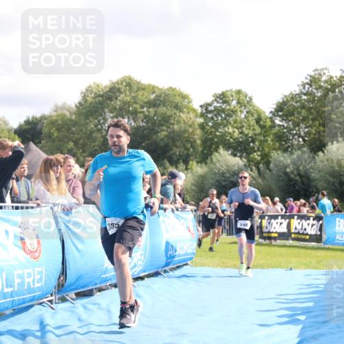 25.08.2024 - Elbe Triathlon Hamburg H.Heesch http://msf.ph/oto/6884966 25.08.2024 11:23:00 Ziel 246, 385, 554, 617, 715 meine-sportfotos.de