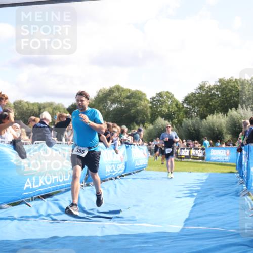 25.08.2024 - Elbe Triathlon Hamburg H.Heesch http://msf.ph/oto/6884979 25.08.2024 11:23:00 Ziel 246, 385, 554, 617, 715 meine-sportfotos.de