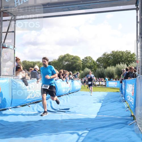25.08.2024 - Elbe Triathlon Hamburg H.Heesch http://msf.ph/oto/6884983 25.08.2024 11:23:01 Ziel 246, 385, 554, 617, 715 meine-sportfotos.de