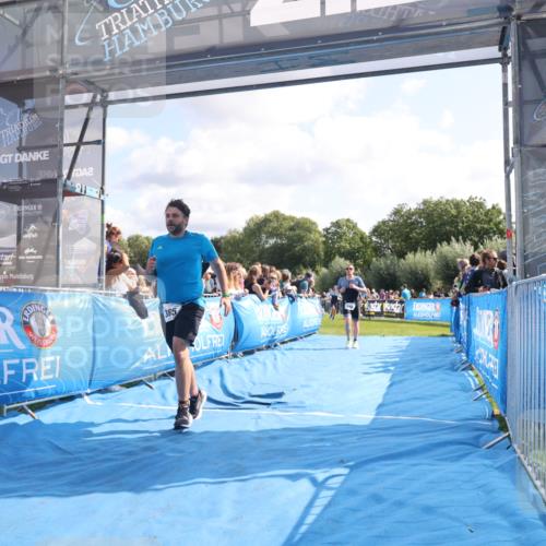 25.08.2024 - Elbe Triathlon Hamburg H.Heesch http://msf.ph/oto/6884989 25.08.2024 11:23:01 Ziel 246, 385, 554, 617, 715 meine-sportfotos.de