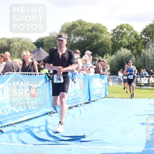 25.08.2024 - Elbe Triathlon Hamburg H.Heesch http://msf.ph/oto/6885015 25.08.2024 11:30:50 Ziel 719, 753, 758, 796 meine-sportfotos.de