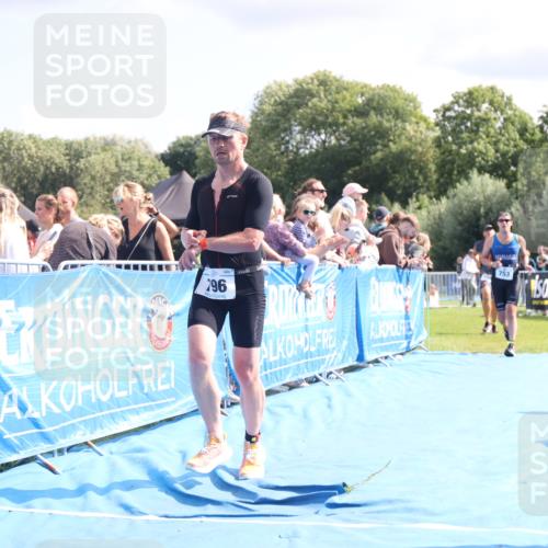 25.08.2024 - Elbe Triathlon Hamburg H.Heesch http://msf.ph/oto/6885023 25.08.2024 11:30:50 Ziel 719, 753, 758, 796 meine-sportfotos.de
